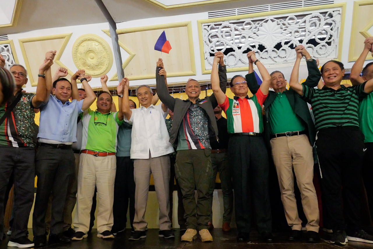 Pushup Man Gains Support for Senate Bid in 2025