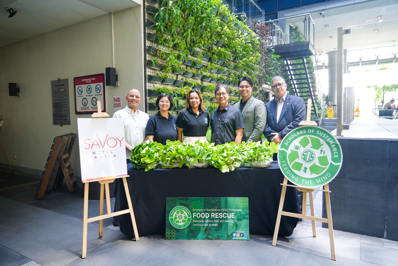 Airport Hotel Promotes Mindful Travel
